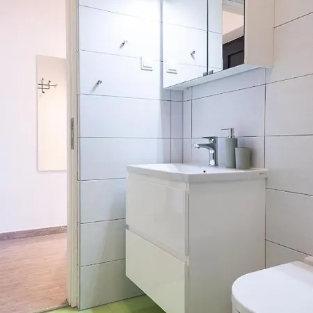Studio Apartment Les - 4 Min Walk From Amphiteatre Pula Exterior photo